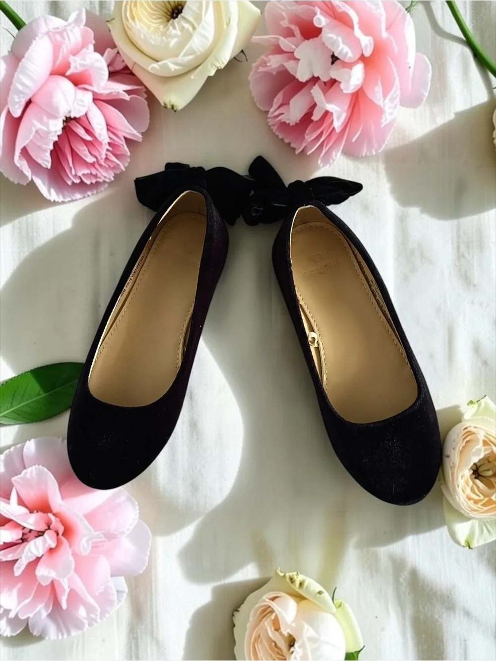 Crewcuts Little Girls Black Velvet Bow Ballet Flats Size 2